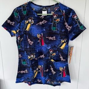 NWT Women’s XS Disney Hocus Pocus Tooniforms Scrub Top